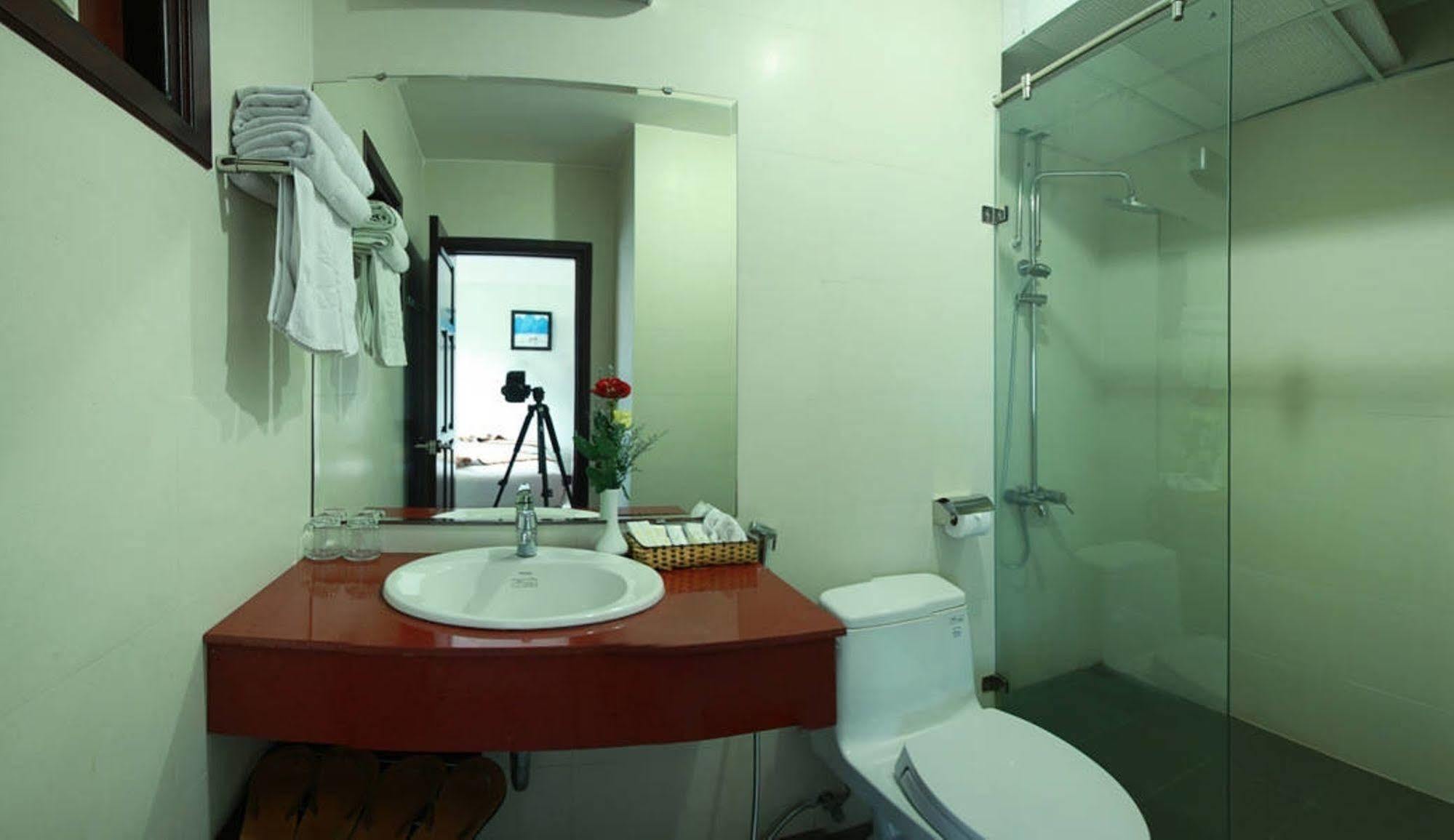 Oc Tien Sa Hotel Da Nang Zewnętrze zdjęcie